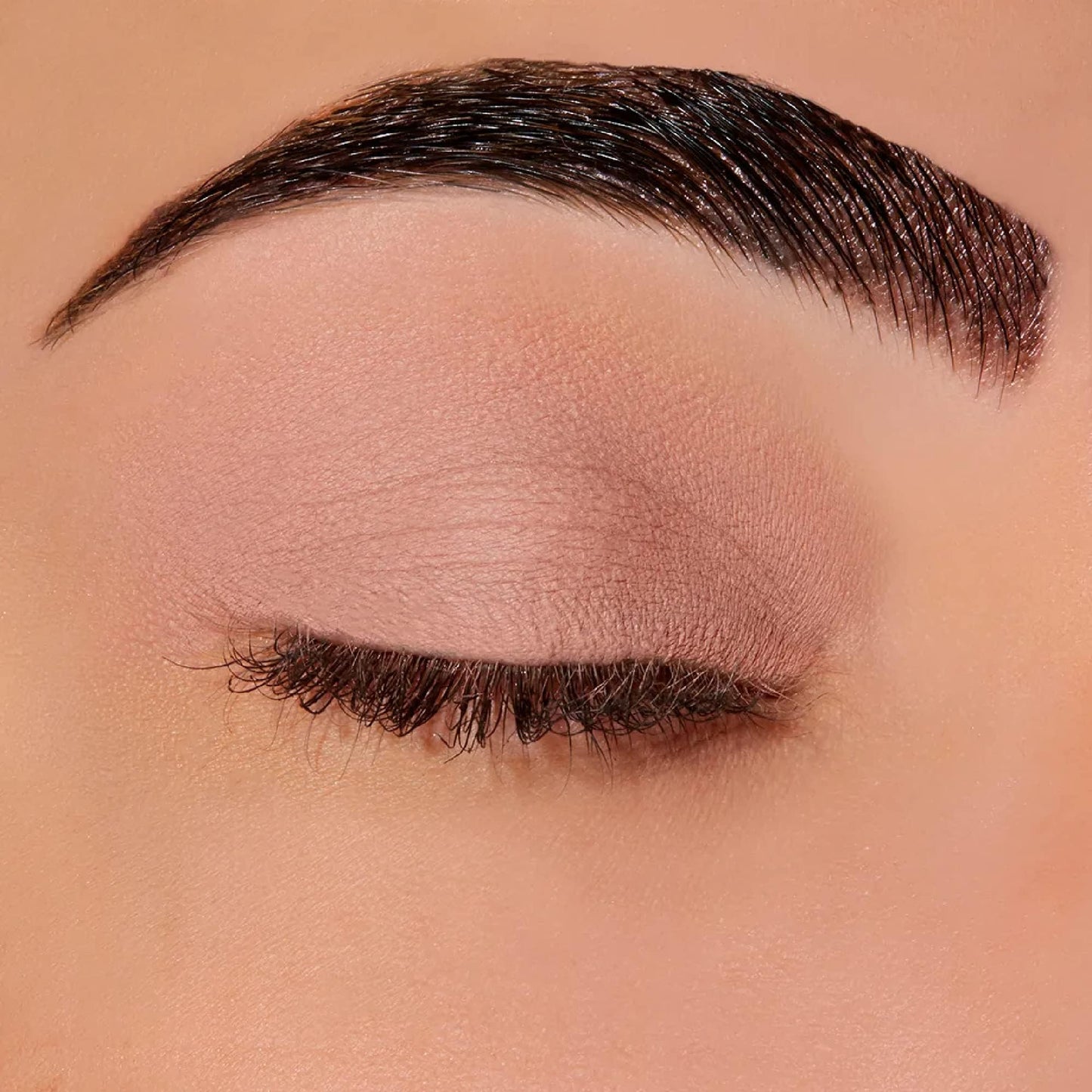 Sigma Beauty Eyeshadow Primer Base – Professional Grade Eye Primer Crayon w/Sleek Retractable Tip for Long-Lasting Makeup & All-Day Color Payoff