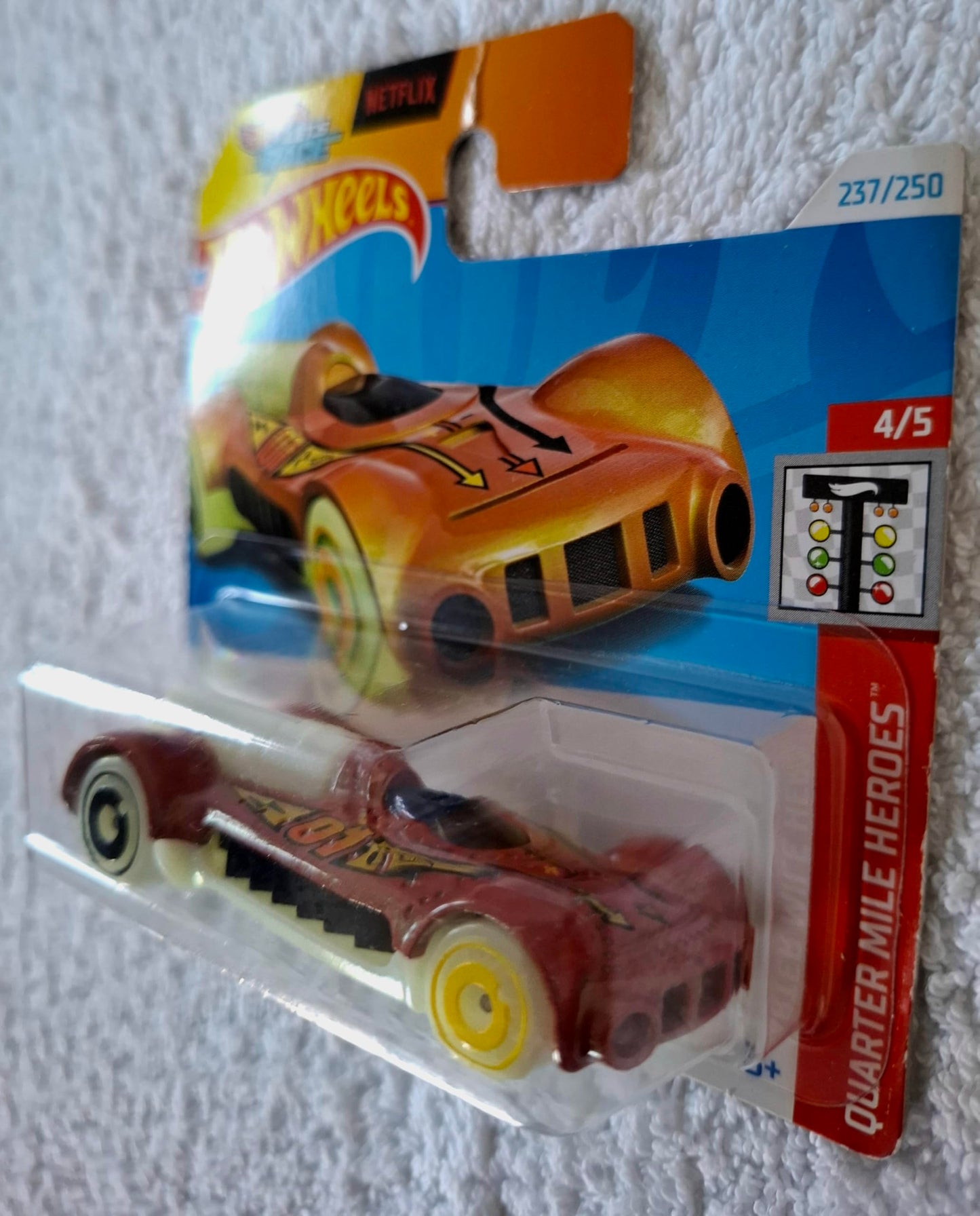 Hot Wheels Retro-Active Orange Quarter Mile Heroes 4/5 Die-Cast Car Model