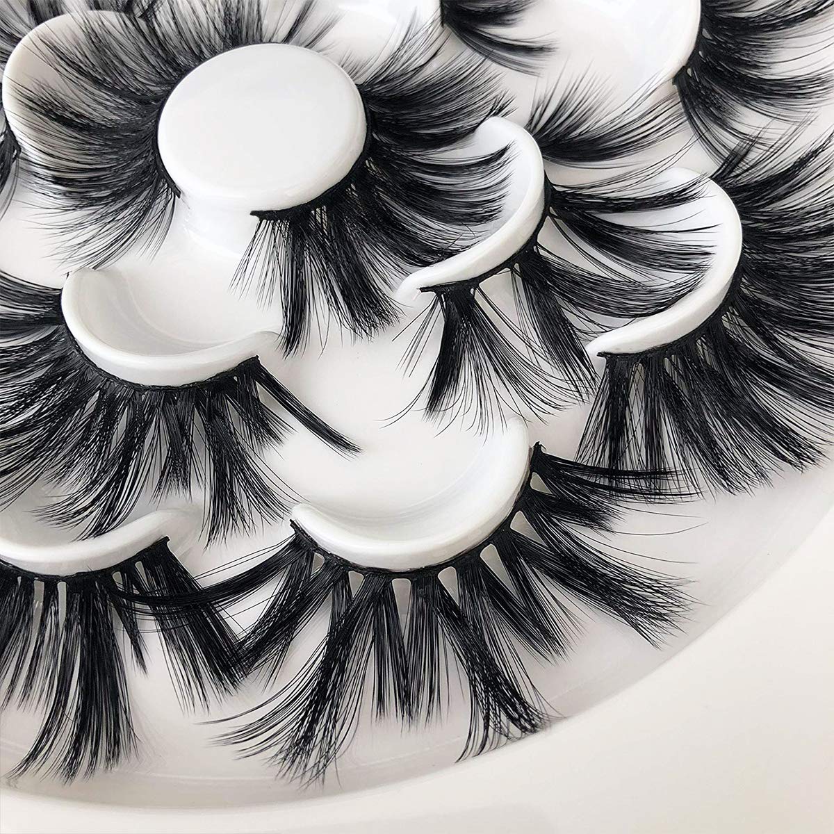 Mikiwi 25mm Faux Mink Lashes, 6D lashes, Faux Mink Eyelashes, Dramatic Lashes, 7 Pairs Fluffy Mink Lashes, 25 mm Lashes for Halloween Party