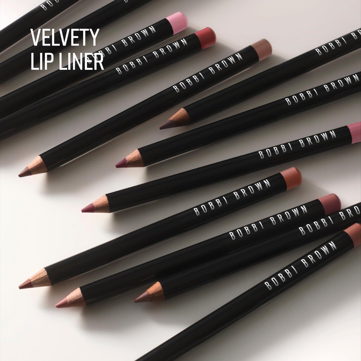 Bobbi Brown Lip Pencil | Velvety & Creamy Lip Liner for Natural-Looking Definition, 0.04 Ounce, Cocoa