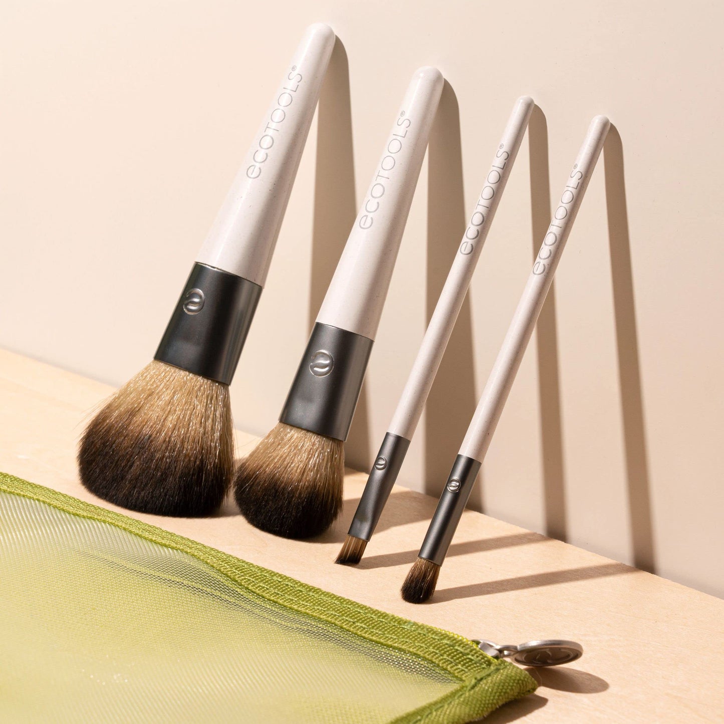 EcoTools On-The-Go Makeup Brush Kit, Travel-Friendly Brush Set, Mini-Size Makeup Tools for Powders, Blush, Bronzer, & Eyeshadows, Eco-Friendly