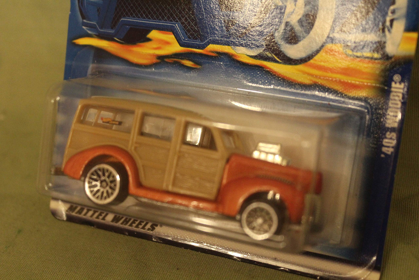 Hot Wheels '40s Woodie Orange 2000 Basic Car 1:64 Scale Series Collector #193