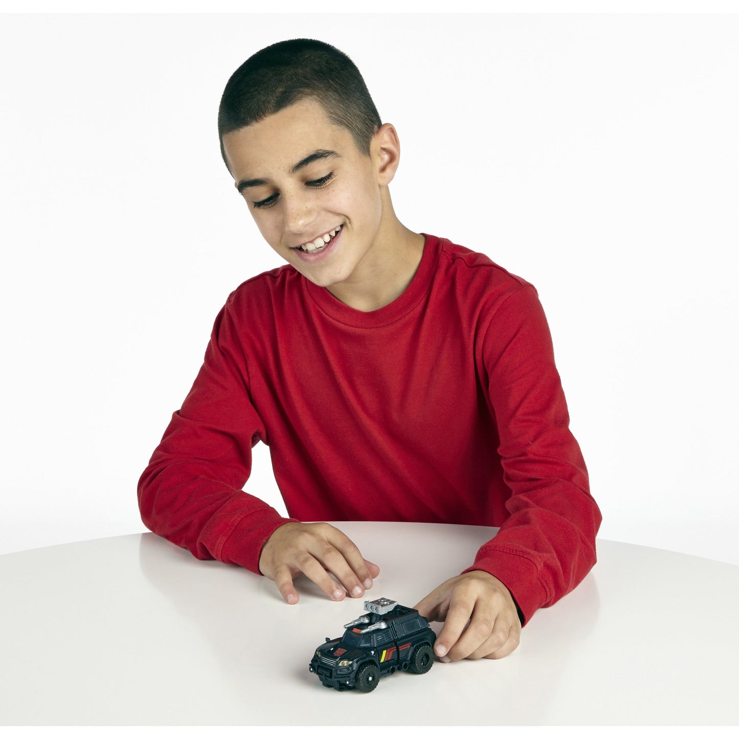 Transformers Generations Deluxe Class Trailcutter Action Figure