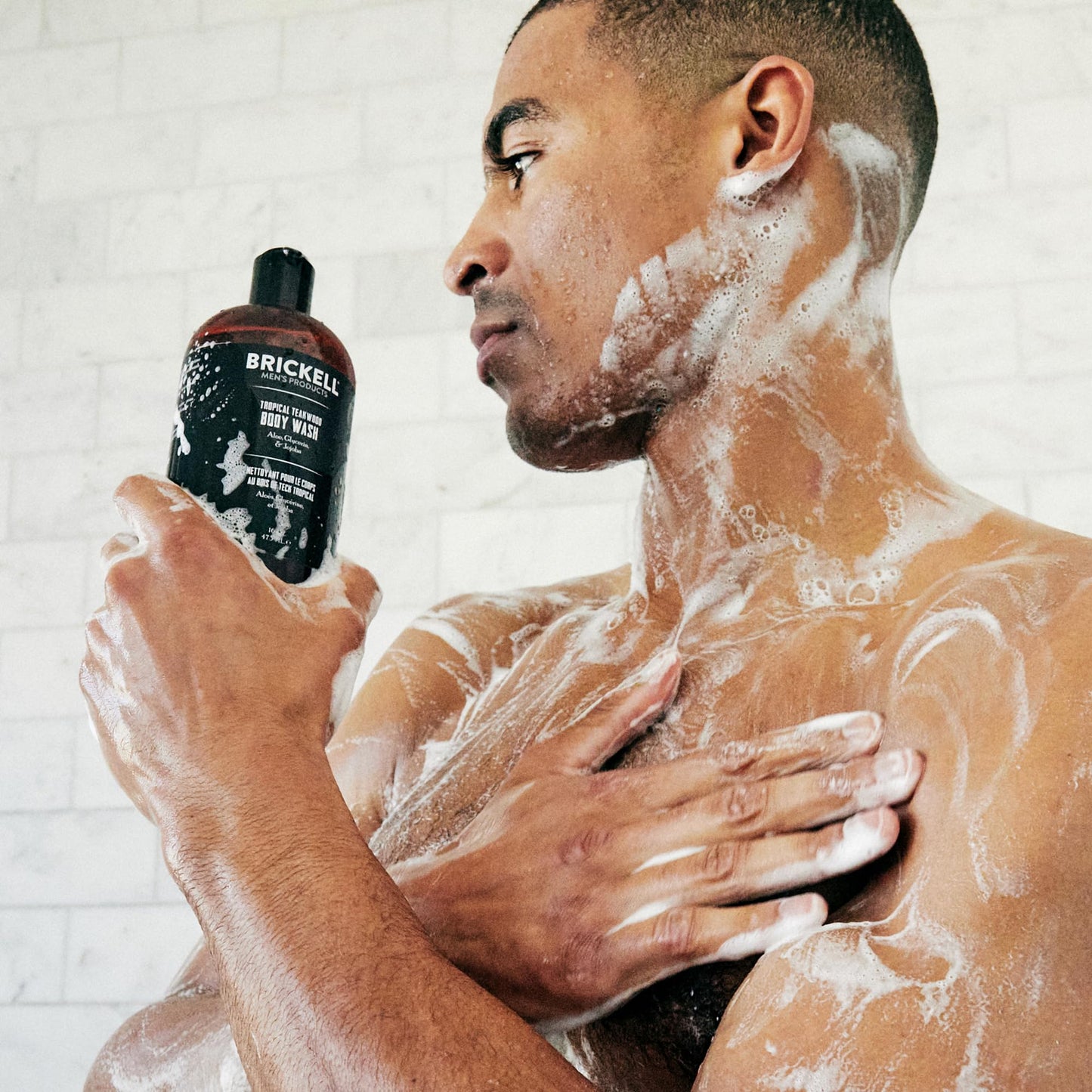 Brickell Men's Invigorating Body Wash for Men, Natural and Organic Deep Cleaning Shower Gel with Aloe, Glycerin, and Jojoba, Sulfate Free, Scented