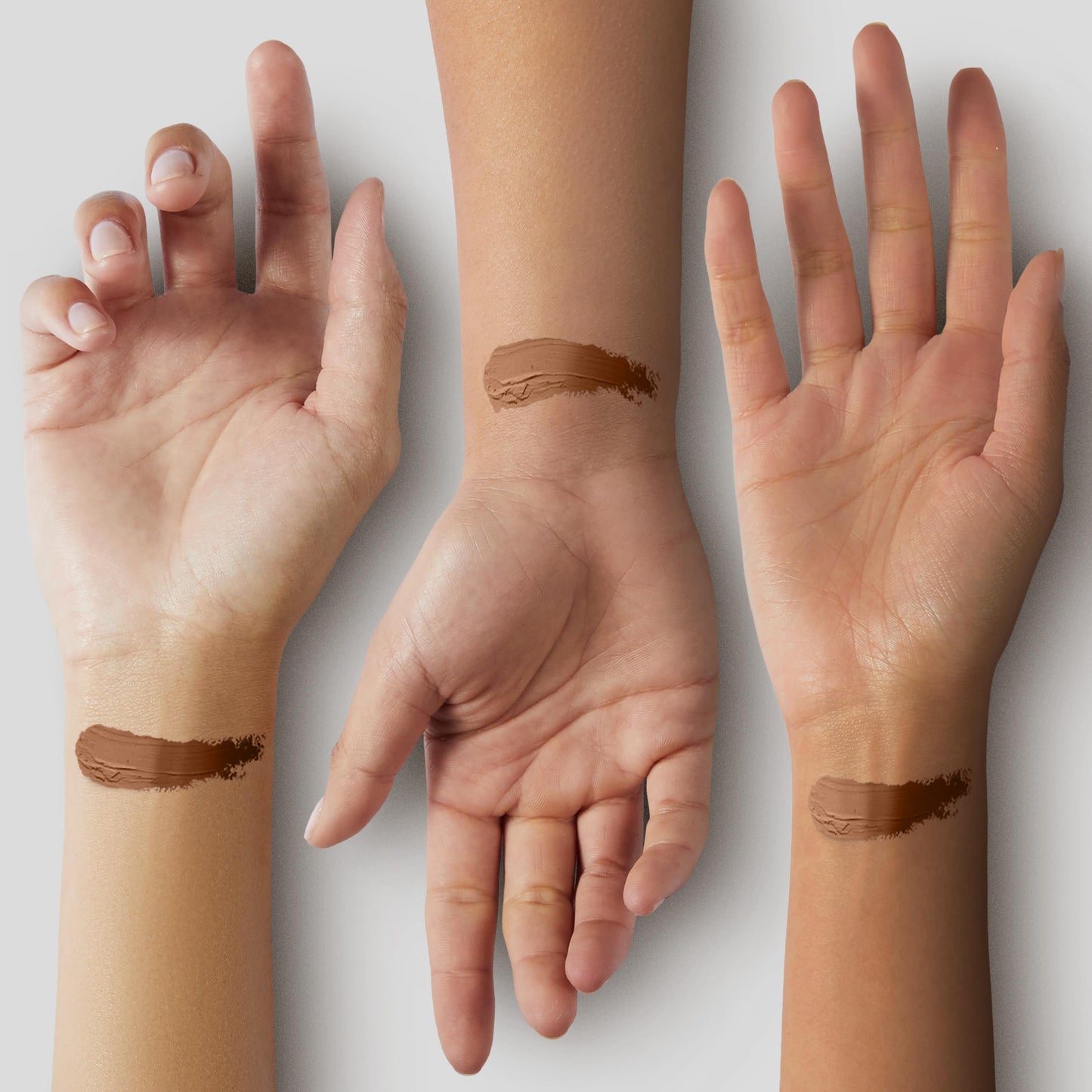 Almay Anti-Aging Foundation, Smart Shade Face Makeup with Hyaluronic Acid, Niacinamide, Vitamin C & E, Hypoallergenic-Fragrance Free, 500 Golden, 1 Fl