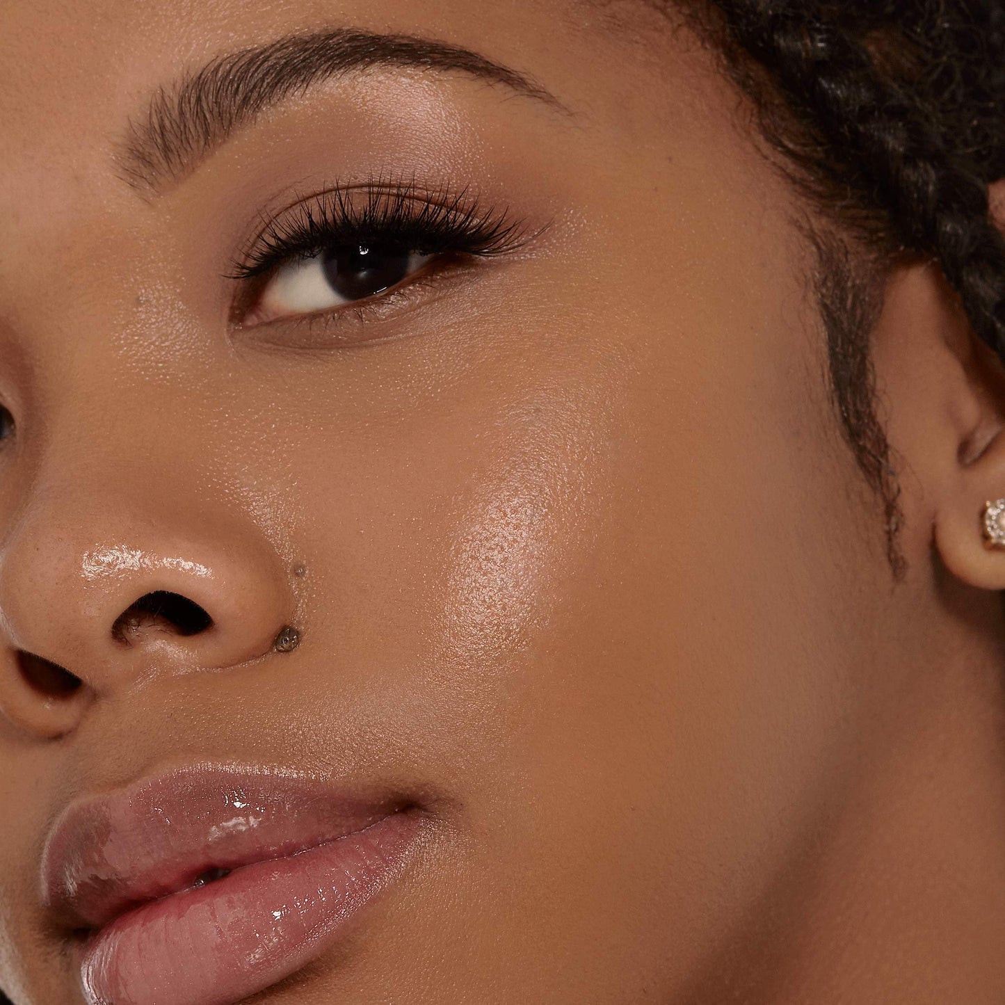 Milani Screen Queen Liquid Foundation Makeup - Cruelty Free Foundation With Digital Bluelight Filter Technology (Toasted Tawny)