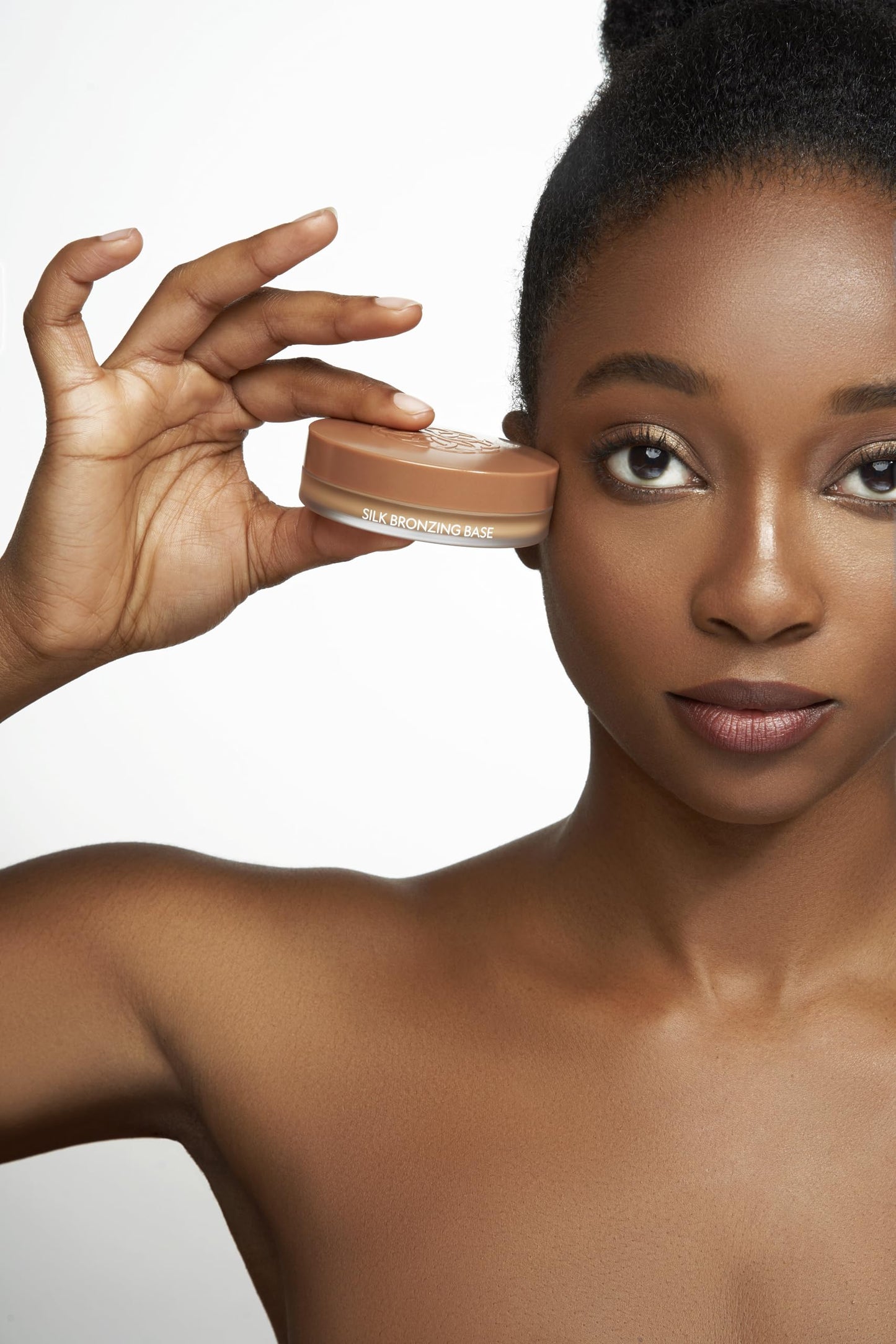 YENSA Silk Bronzing Base Cream Bronzer - Makeup Bronzer Cream with Peptides and Superfoods for a Lightweight Sunkissed Glow - Brightens & Helps Reduce