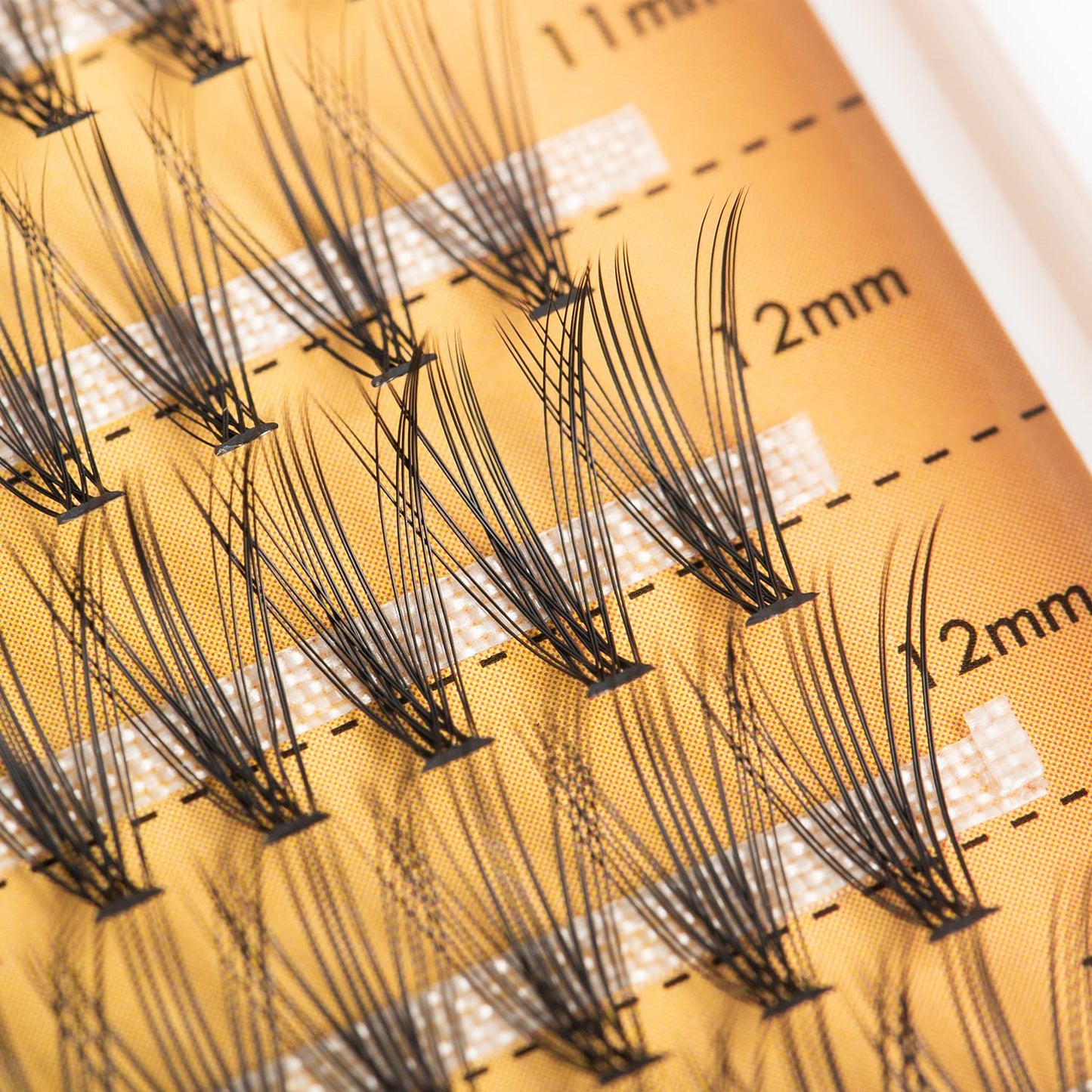 FinyDreamy 240pcs Individual Lashes Extension, 20D Volume Mix Pack Cluster Lashes, 8-12mm Mix Lengths C Curl 0.07mm Thickness Professional Makeup