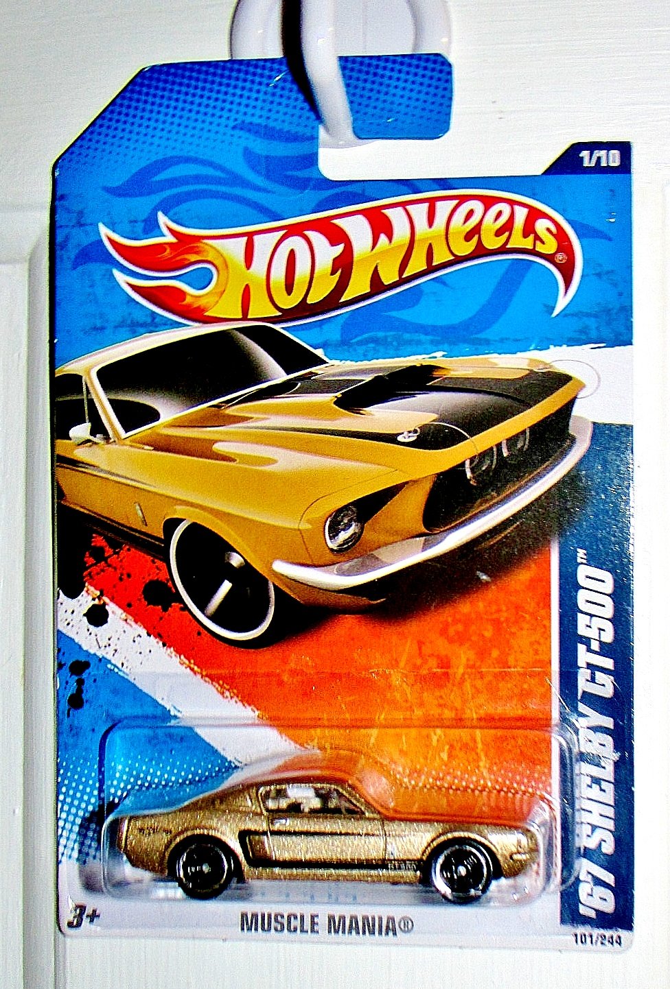 HOT WHEELS 2011 MUSCLE MANIA 1/10 GOLD '67 SHELBY GT-500 101/244