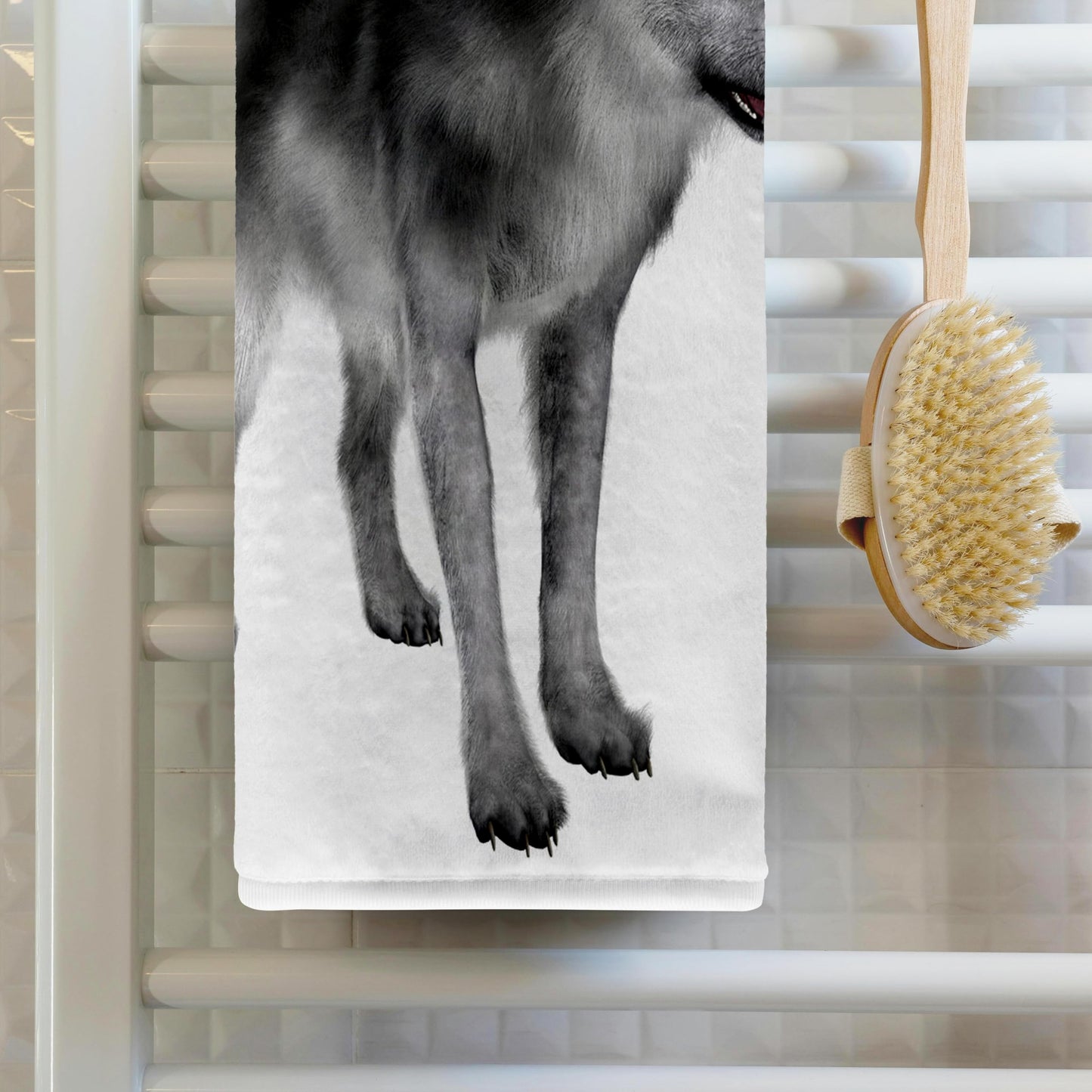 3D Rose TWL_234154_1 Grey Wolf Towel, 15" x 22"