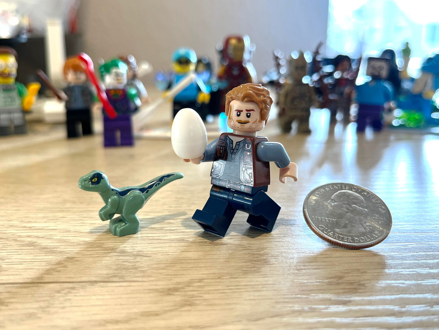 LEGO Jurassic World Dominion - Owen Grady Minifigure (with Blue The Raptor and Dinosaur Egg) 75930