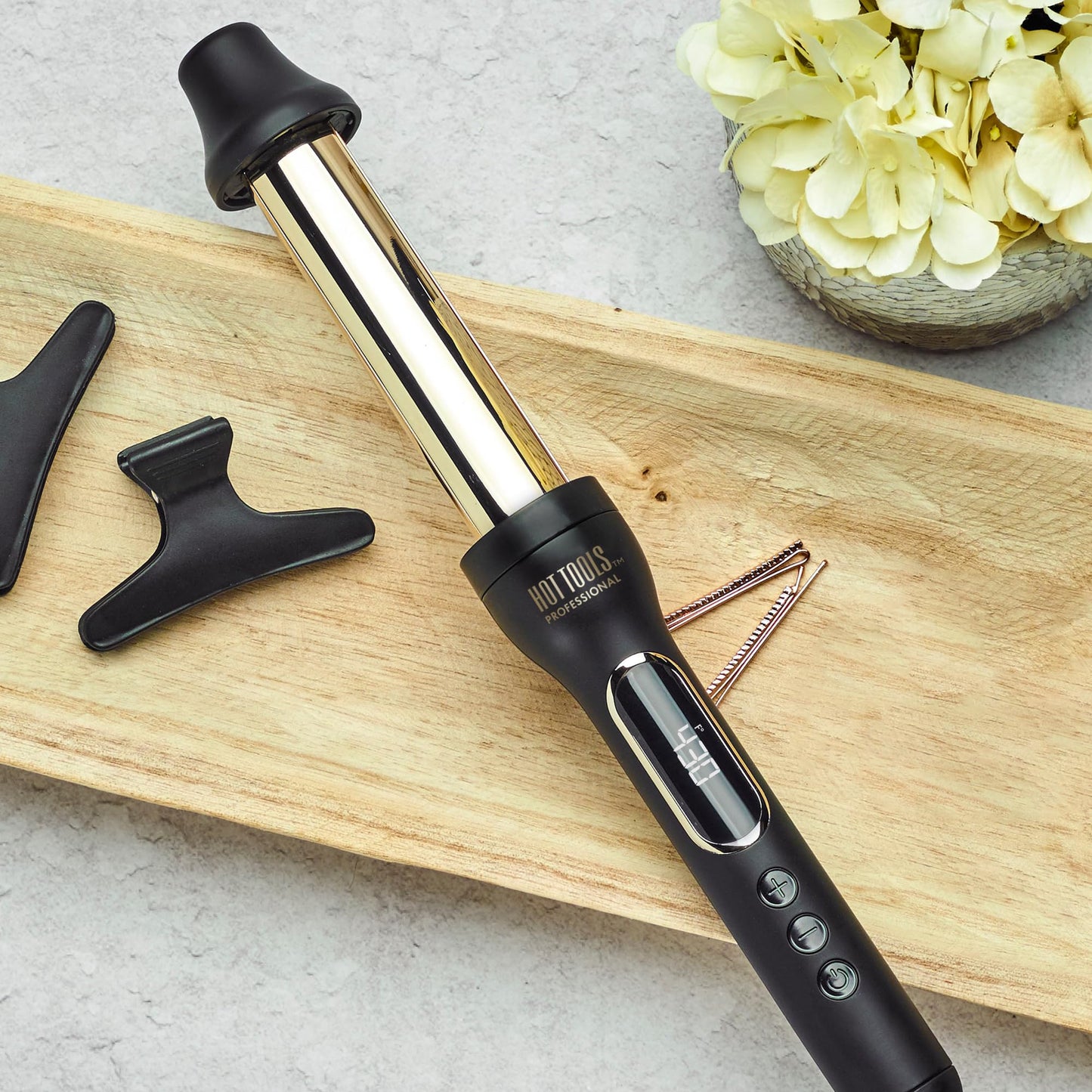 Hot Tools Pro Artist 24K Gold 2 in 1 Curling Wand, 1-1 ½” | Multiple Styles with One Tool