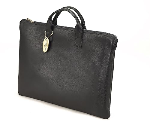 Claire Chase Folio with Handle, Black, One Size