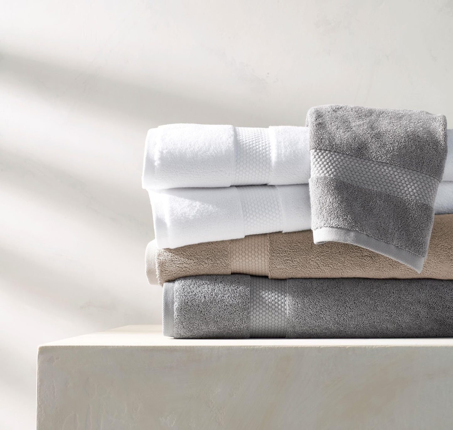 Kassatex Atelier 800 Gram Bath Sheet Towels (Chalk)