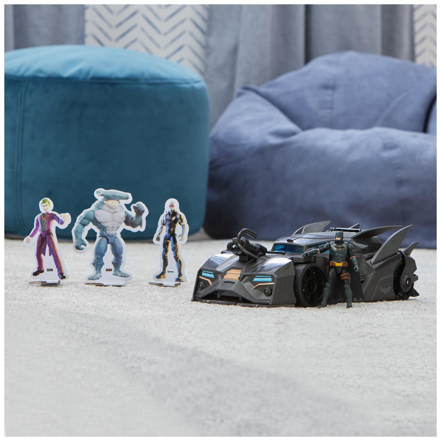 DC Comics Crusader Batmobile Playset – Includes Exclusive 4" Batman Figure & 3 Super-Villain Paper Figures, Kids Ages 4+