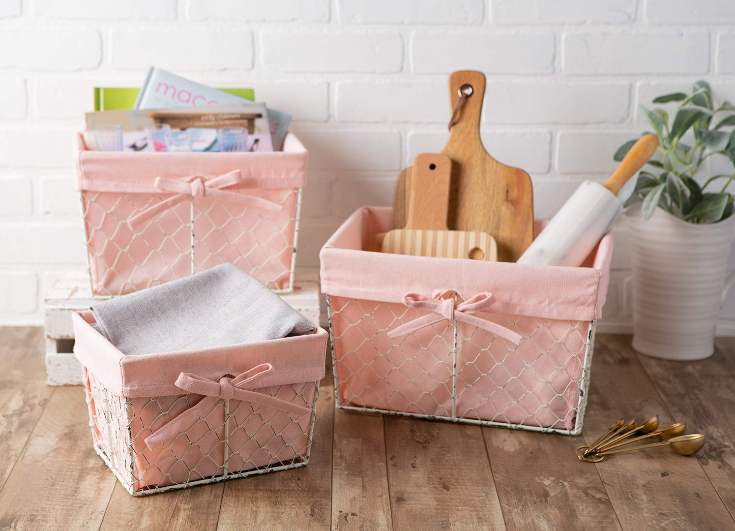 DII Farmhouse Chicken Wire Storage Baskets with Liner, Set of 3, Antique Blush, Assorted Sizes