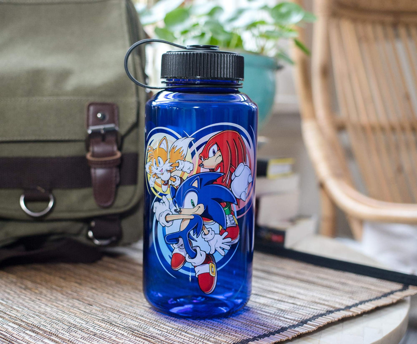 JUST FUNKY Sonic The Hedgehog Character Water Bottle | BPA-Free Large Plastic Water Jug With Screw Top Lid | Hydration For Outdoor Sports, Gym, Yoga