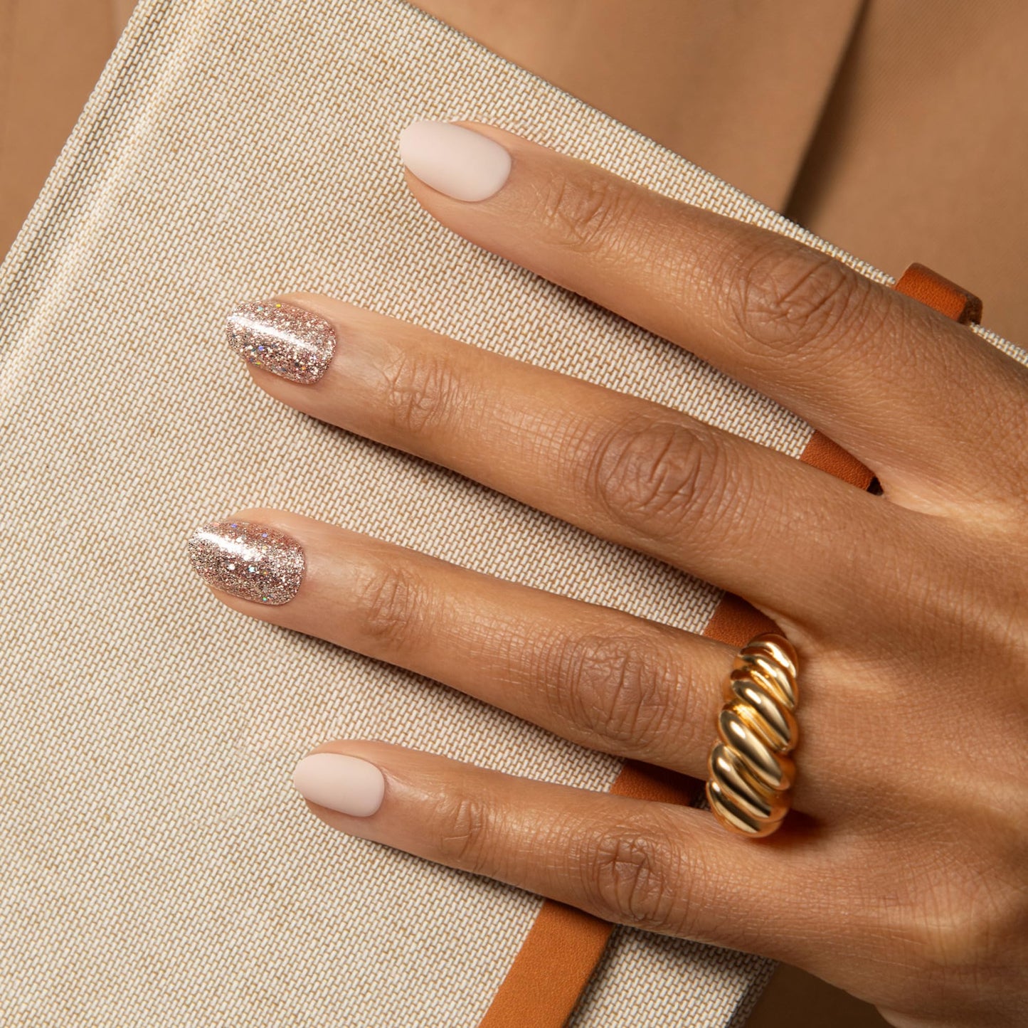 Kiss Impress No Glue Mani Press On Nails, Design, 'Evanesce', Beige, Short Size, Oval Shape, Includes 30 Nails, Prep Pad, Instructions Sheet, 1 Beauty & Personal Care imPRESS