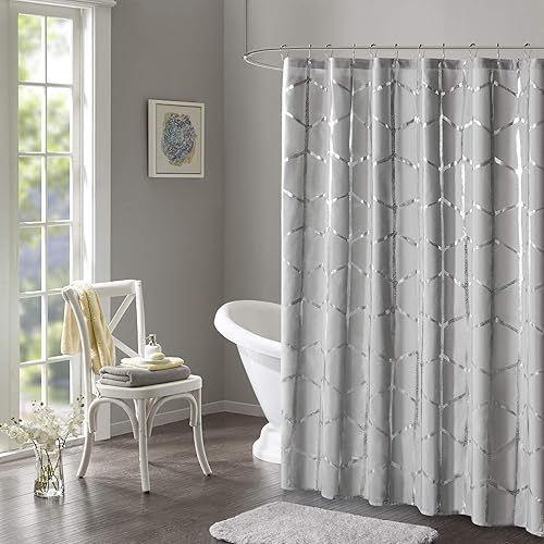 Intelligent Design Raina Shower Curtain Printed Geometric Metallic Machine Washable Modern Home Bathroom Decorations, 72" x 72", Grey (ID70-1292)