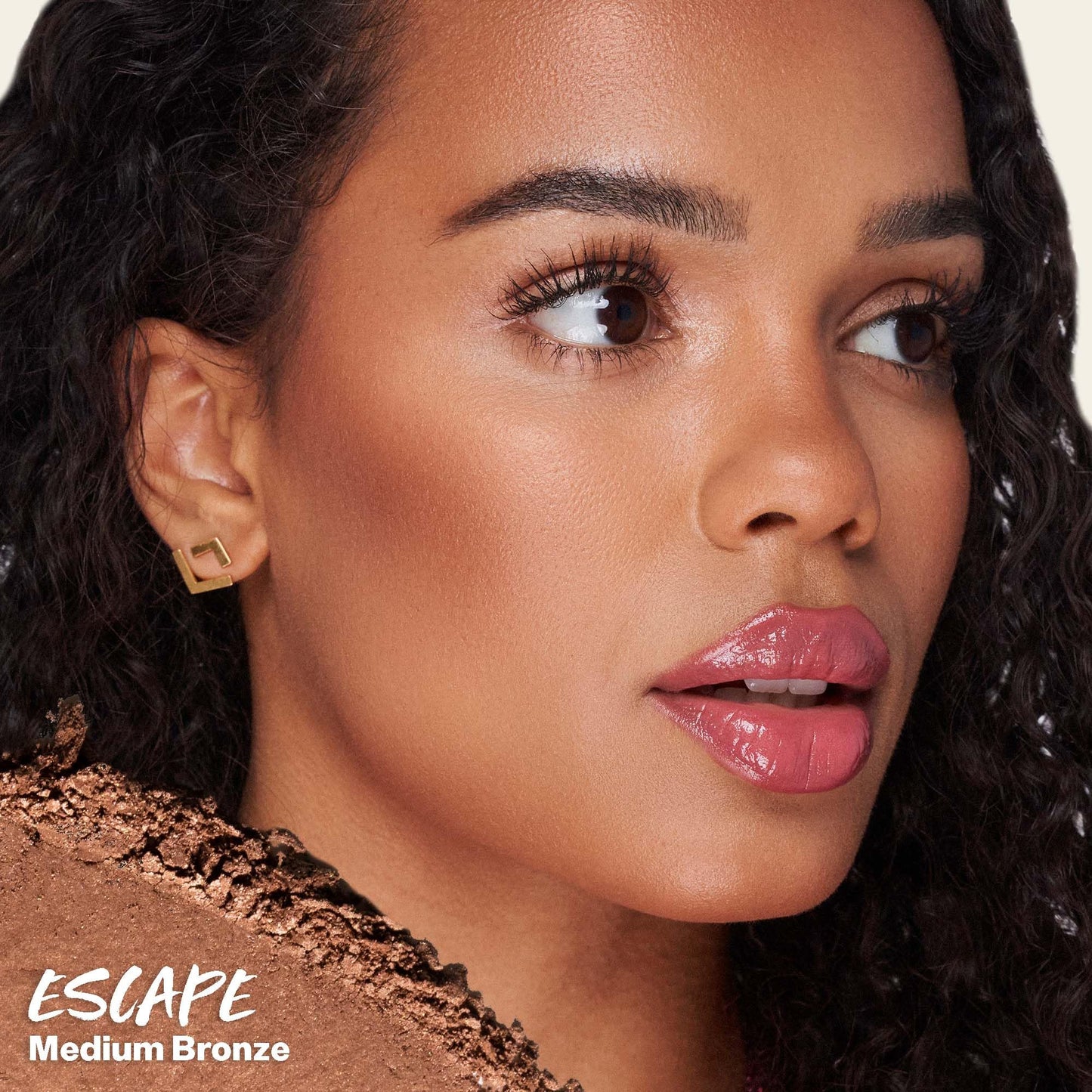 Kosas The Sun Show Glowy Warmth Baked Bronzer - Talc-Free Powder Bronzer for Face, Buildable Color, Natural Glow, Lightweight Finish, Escape