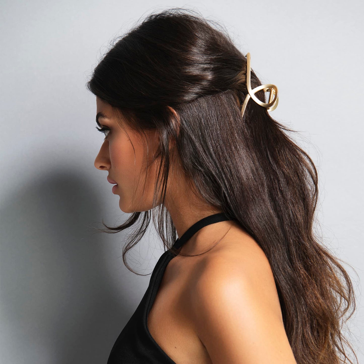 The Hair Edit French Twist Claw Clip - Chic Hair Clip for Women, Elegant Gold Metal Hair Clip, Ideal Gift For Women, Chic Up Dos and Half Up Styles