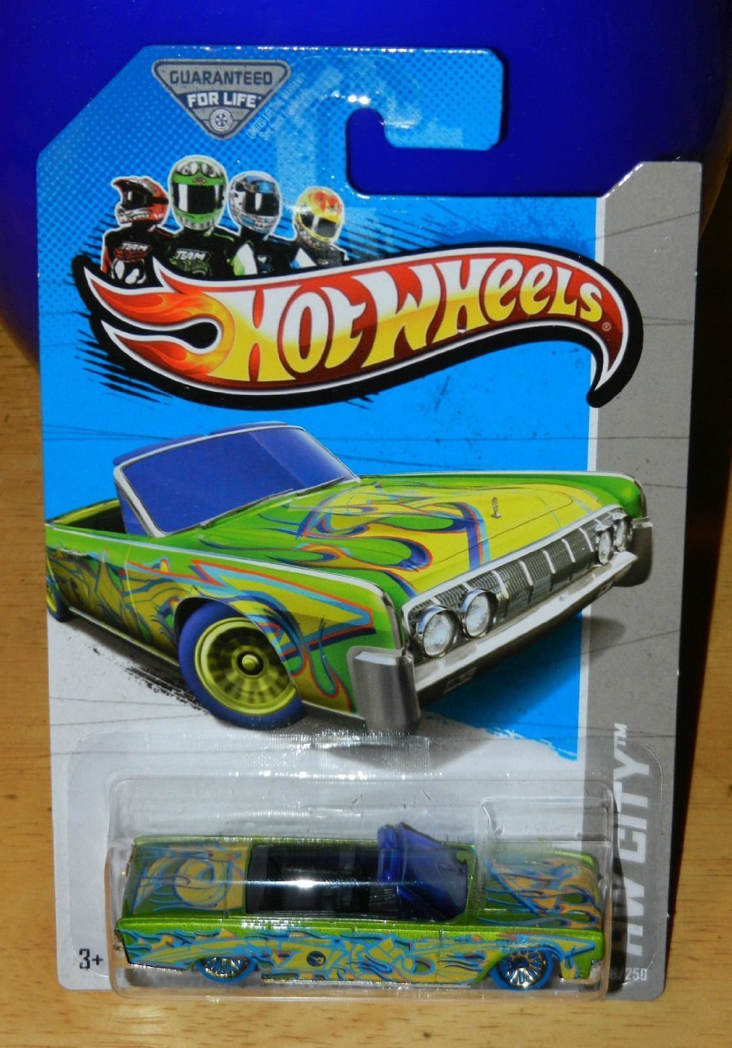 2013 Hot Wheels Treasure Hunt '64 Lincoln Continental Convertible
