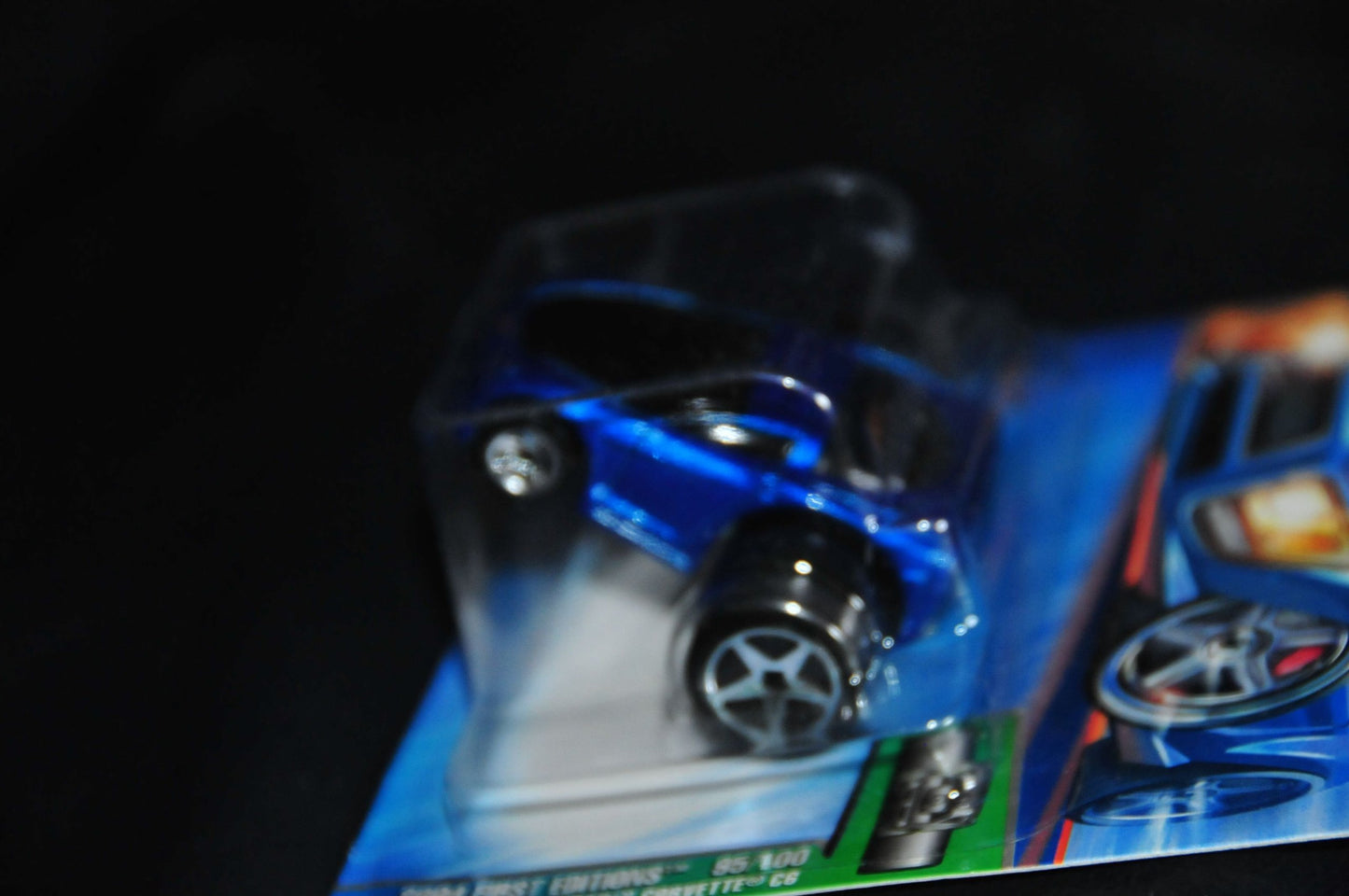 Hot Wheels 2004 First Editions Fatbax C6 Corvette Painted Lights Metalflake Blue Card 95