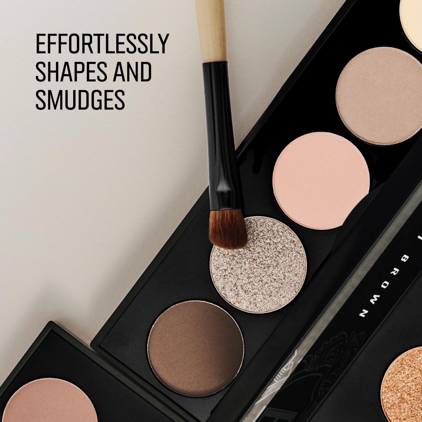 Bobbi Brown Angle Eyeshadow Brush | Contouring & Smudging Eye Contour Brush