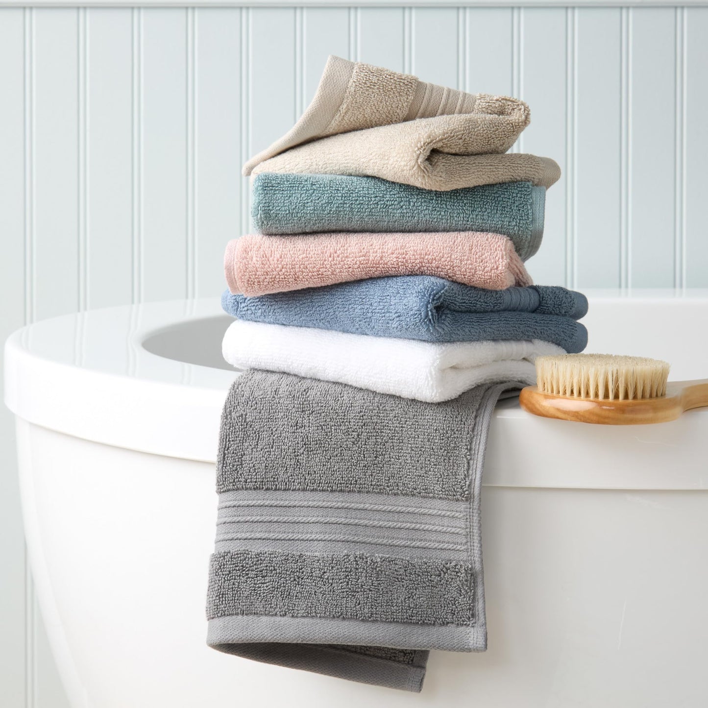 Town & Country Everyday 4-Piece Solid Dobby Border Hand Towel Set, 20x30-Inch, 100% Cotton, Plush & Absorbent 650GSM, Aqua Blue