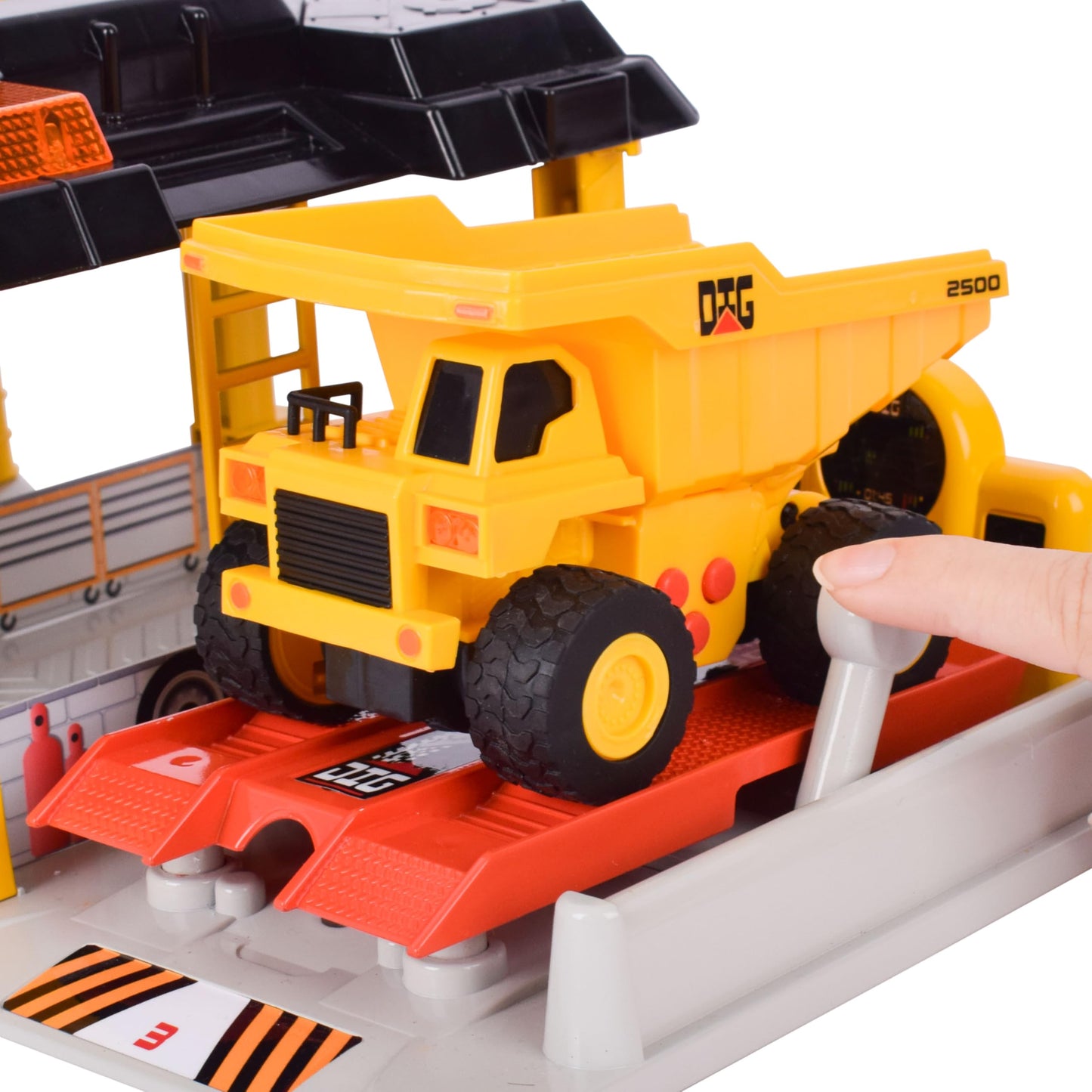 Mini Dig Vehicle Motorized Playset Construction Site Garage with Front Loader and Helicopter