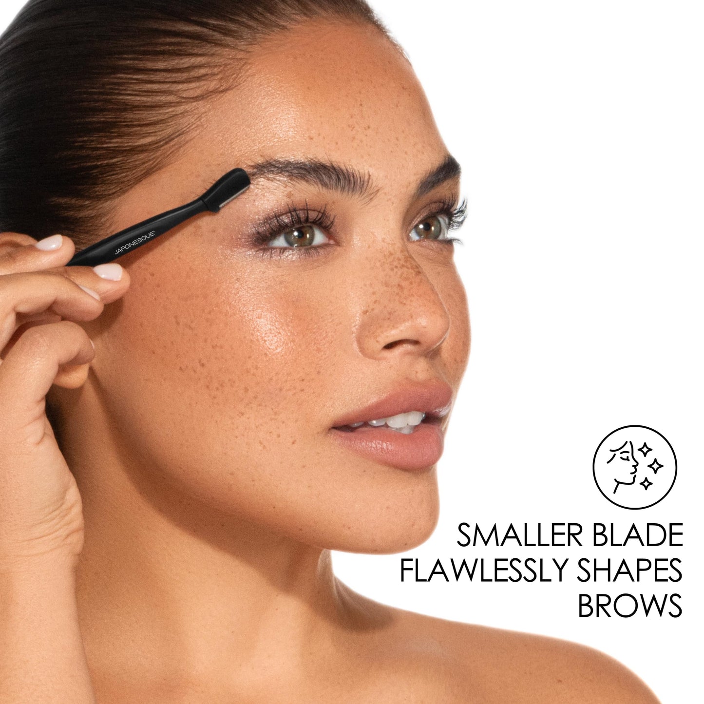 Japonesque Brow Touch Up Razors with Ultra-Sharp Stainless Steel Blades, for Removal of Unwanted Facial Hair and Peach Fuzz, Protective Blade Cover