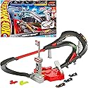 Hot Wheels Toy Car Track Set, 3 Formula 1 Die-Cast Vehicles in 1:64 Scale: McLaren F1 Team, Alpine & VCARB, Sprint Race Circuit (Teams May Vary)