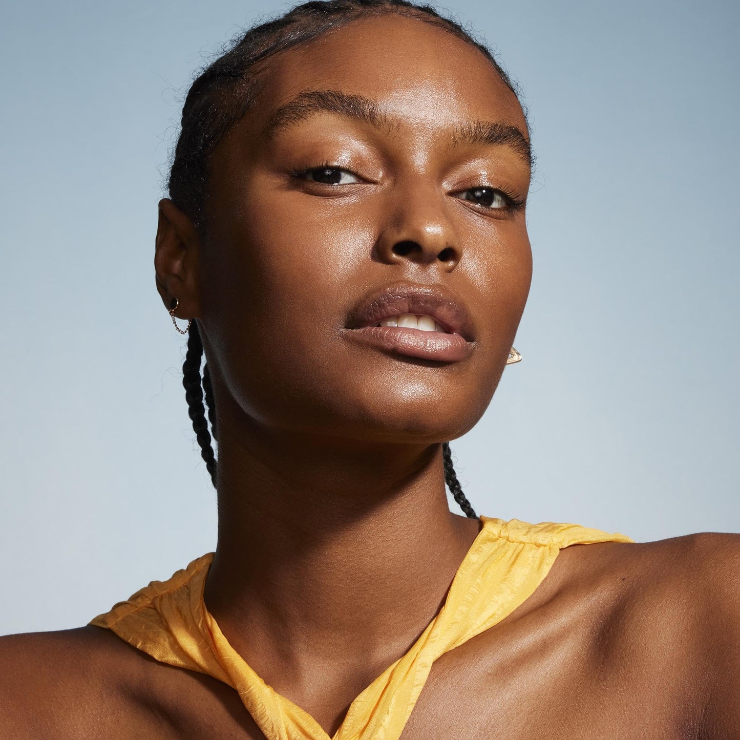 Well People Bio Stick Foundation, Creamy, Multi-use, Hydrating Foundation For Glowing Skin, Creates A Natural, Satin Finish, Vegan & Cruelty-free, 9C