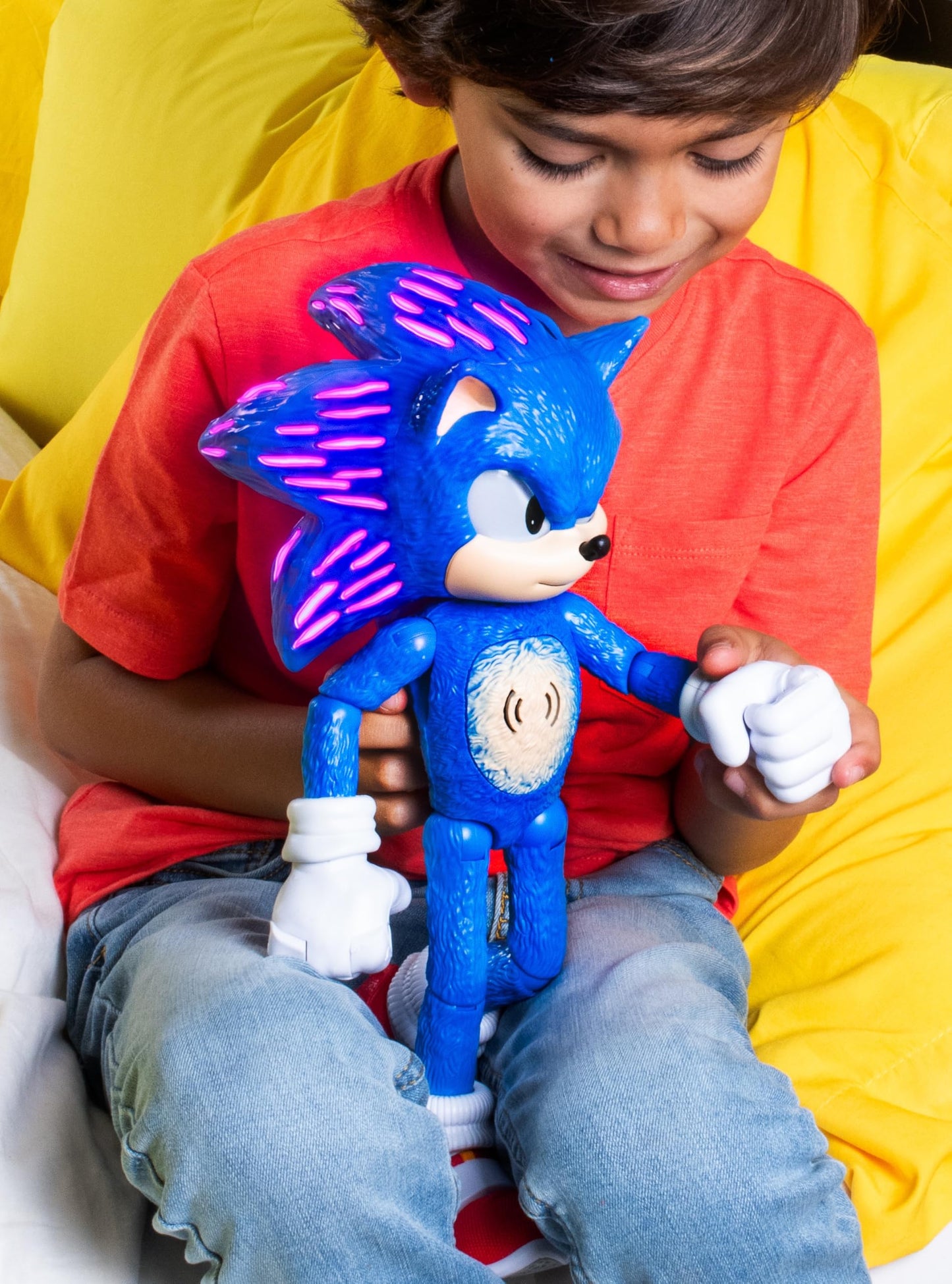 Sonic The Hedgehog 3 Ultimate Talking Sonic 12-Inch Figure, Features 30+ Iconic and Humorous Phrases and Sounds from The Movies, Light-Up Eyes