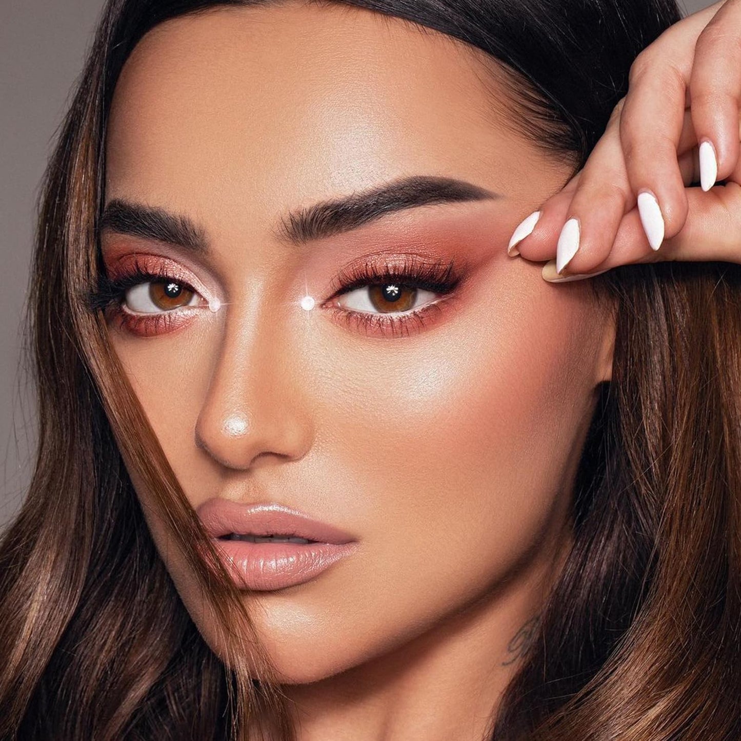 MYSTER ROSEY Nudes Series Mini Eyeshadow Palette, Velvety Matte&Satin Finish, 6 Nude Taupe & Brown Neutral Eye Shadows, Travel Friendly Size, Vegan Beauty and Personal Care MYSTER ROSEY