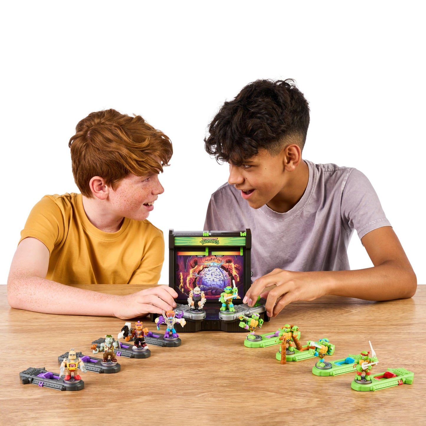 Legends of Akedo Teenage Mutant Ninja Turtles Battle Arena with 35+ Battle Sound Effects and 2 Exclusive Battling Mini Warriors - Leonardo and…