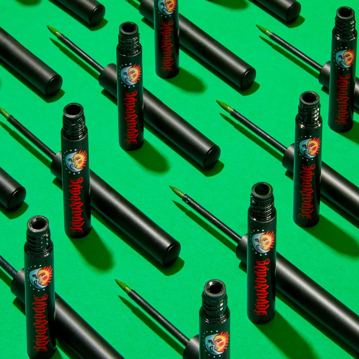 REINA REBELDE Opaque Highly Pigmented Green Liquid Eyeliner (Chiflada) - Rebel Eye Definer Liquid/Long Lasting Water Resistant, Smudgeproof/Demi-Sheen
