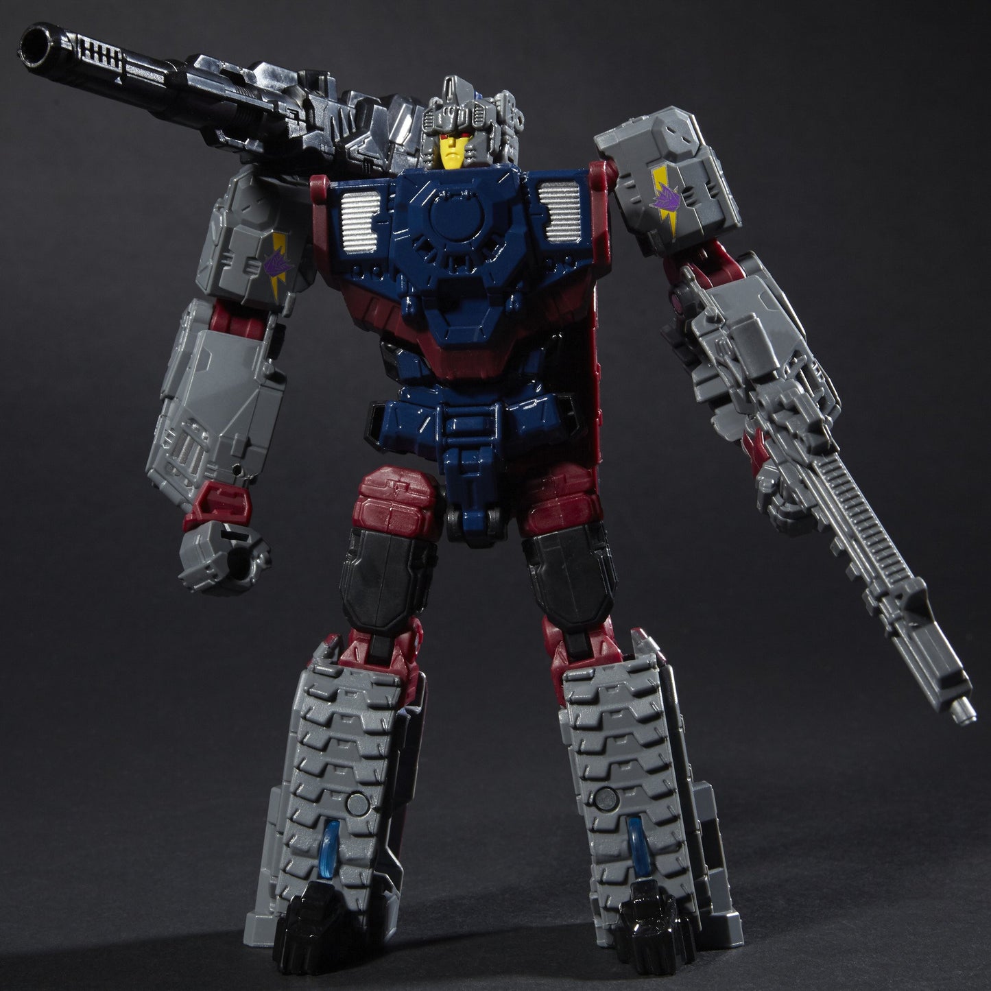 Transformers Generations Titans Return Decepticon Quake and Chasm