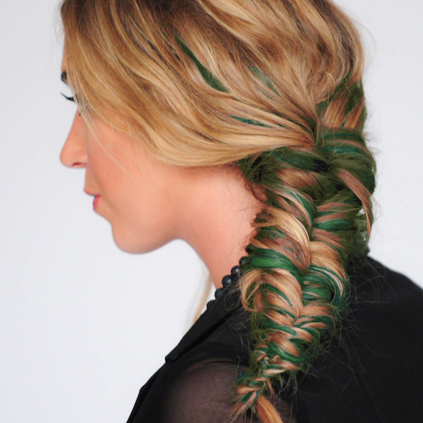 Colorme Root Touch Up Temporary Hair Mascara to color and Blend Semi Permanent Dye regrowth. Washes Out (EMERALD)