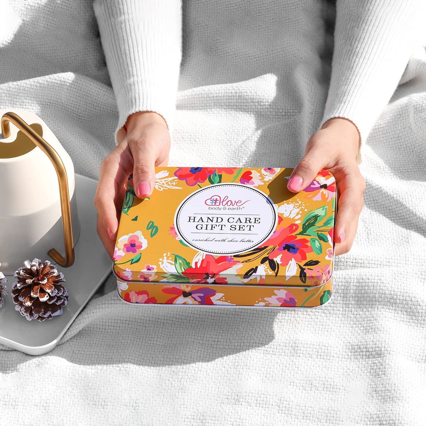 BODY & EARTH # LOVE Hand Cream Gift Set, Hand Lotion Sets for Christmas Gifts, Hand Care Set with Shea Butter, Travel Size Lotion Set for Women, 2