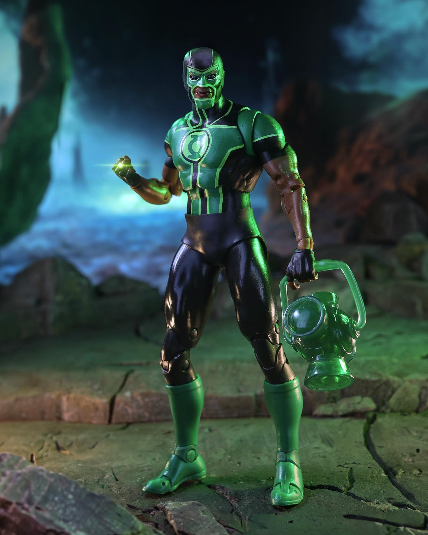McFarlane Toys - DC Multiverse Green Lantern (Simon BAZ) 7in Figure McFarlane Collector Edition #26