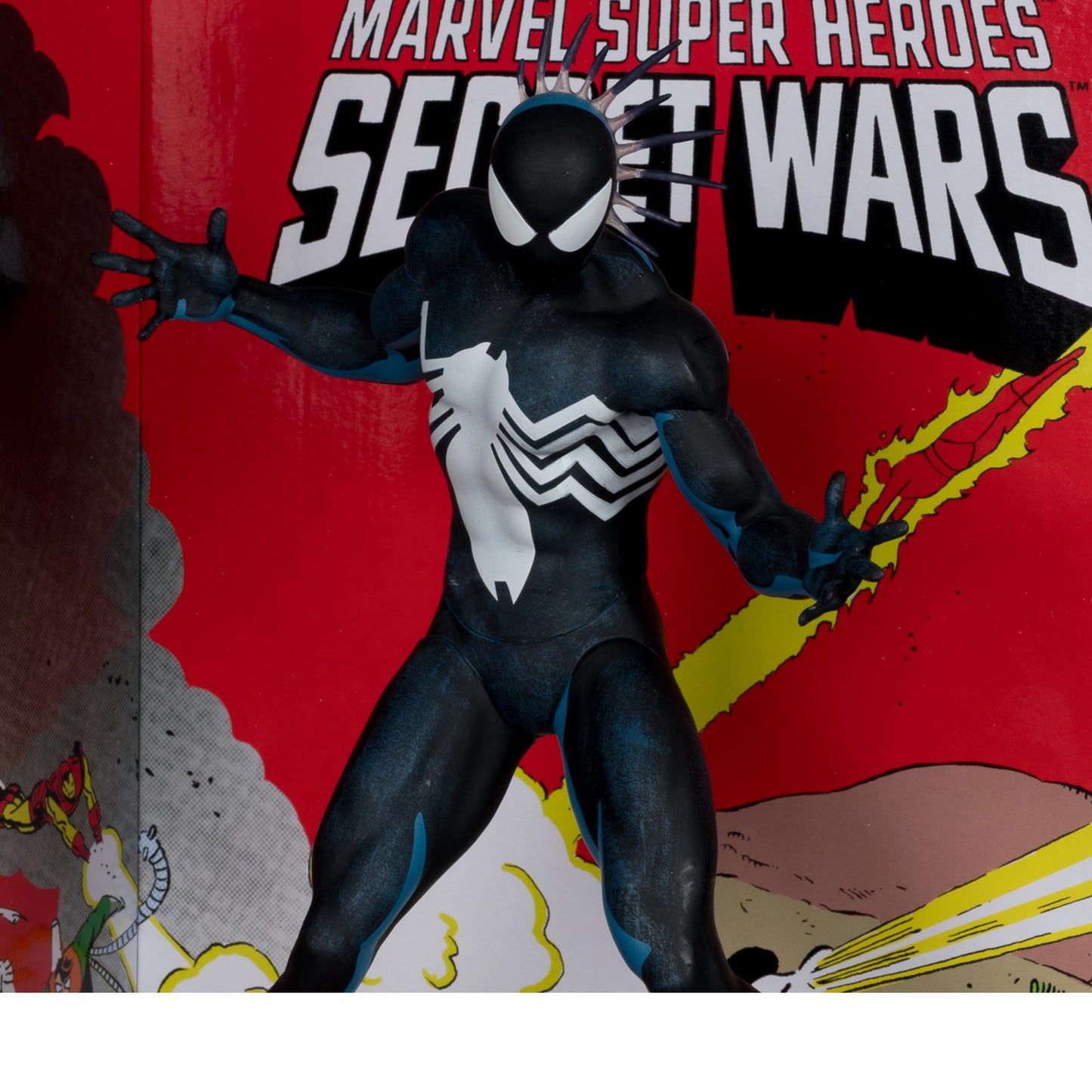 McFarlane Toys - Marvel Spider-Man 1:6th Scale Collectible with Scene & Comic (Marvel Super Heroes Secret Wars #8)