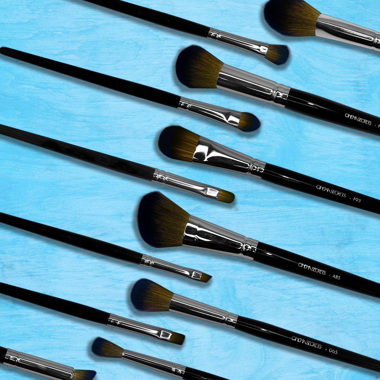 Cinema Secrets D35- Domed Crease Eyeshadow Brush