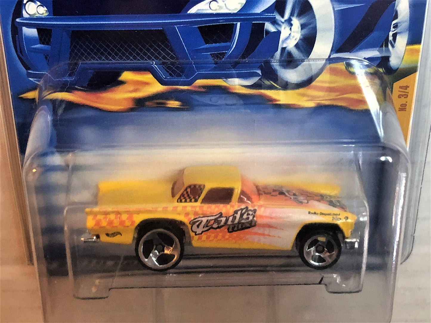 Hot Wheels 2001-055 Turbo Taxi Series '57 T-bird 3/4 1:64 Scale