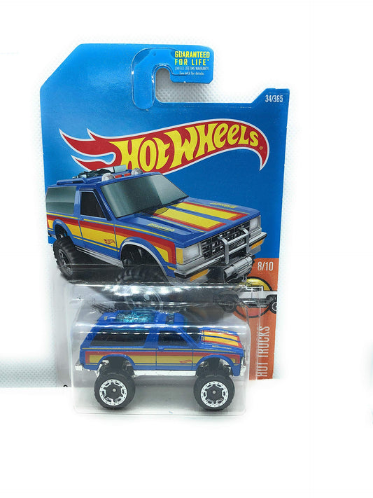 Hot Wheels 2017 HW Hot Trucks Chevy Blazer 4X4 34/365, Blue