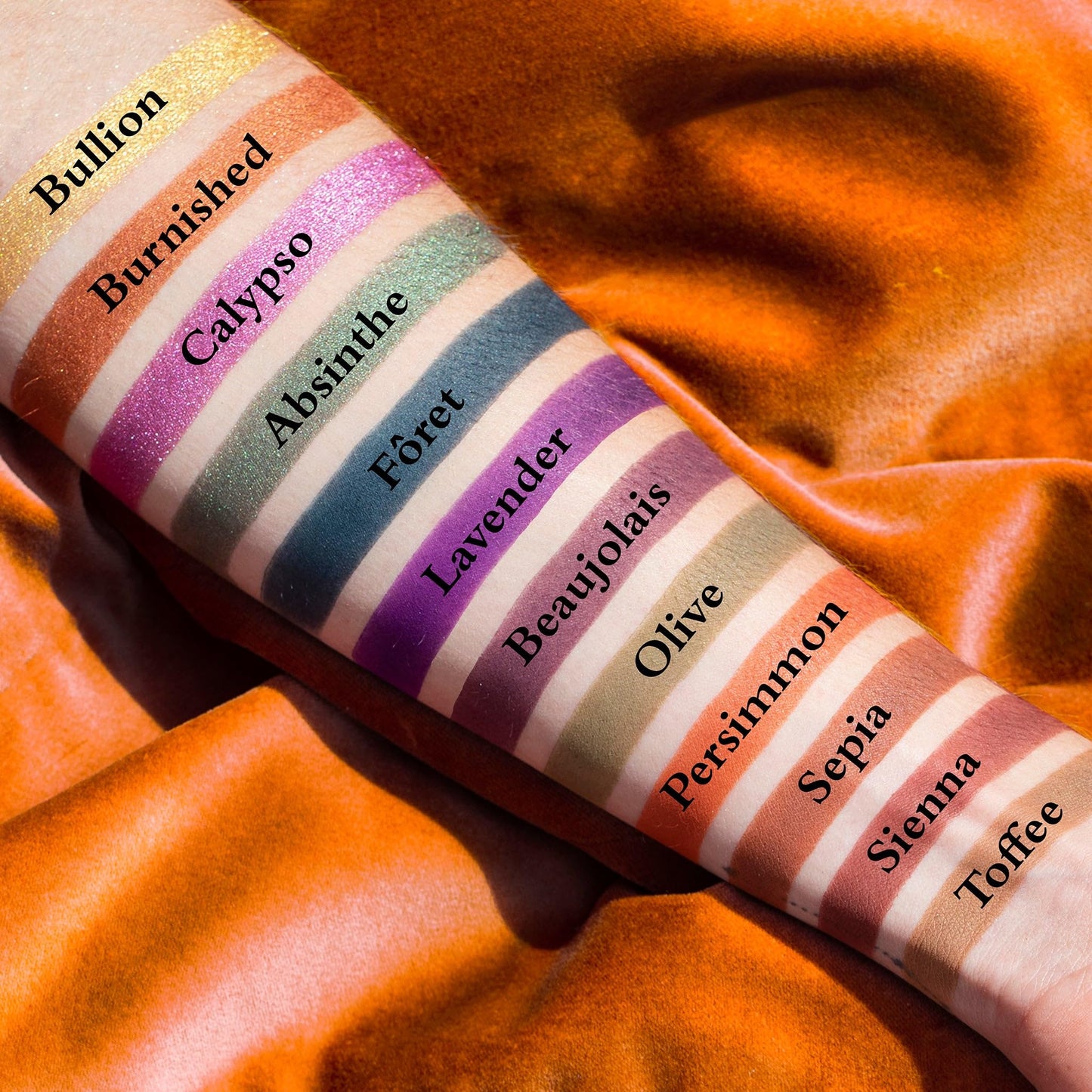 Viseart Paris Petites Pro Luxe Eyeshadow Makeup Palette (Dark Edit)