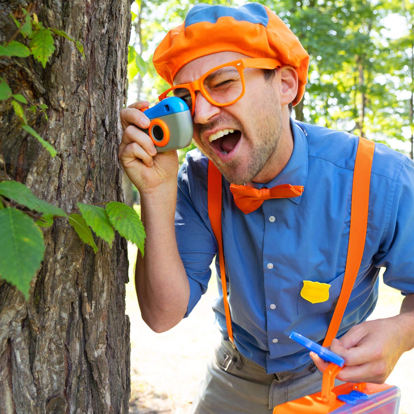 Blippi Detective Roleplay Set | Carry Case, Camera, Badge, Magnifying Glass & Activity Sheets | Toddler Mystery Adventure Toy