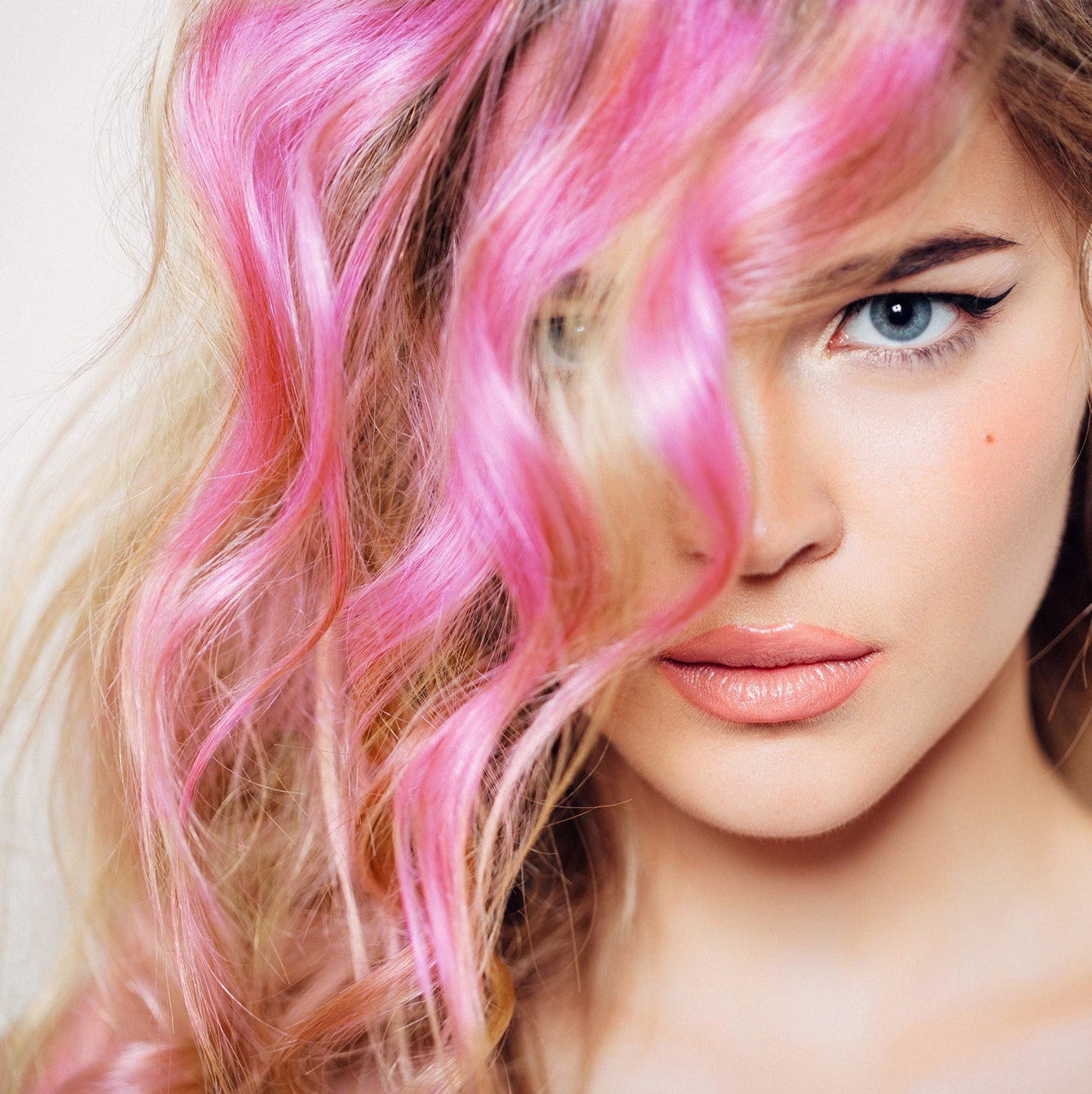 Colorme Root Touch Up Temporary Hair Mascara to color and Blend Semi Permanent Dye regrowth. Washes Out (PINK STOCKINGS)