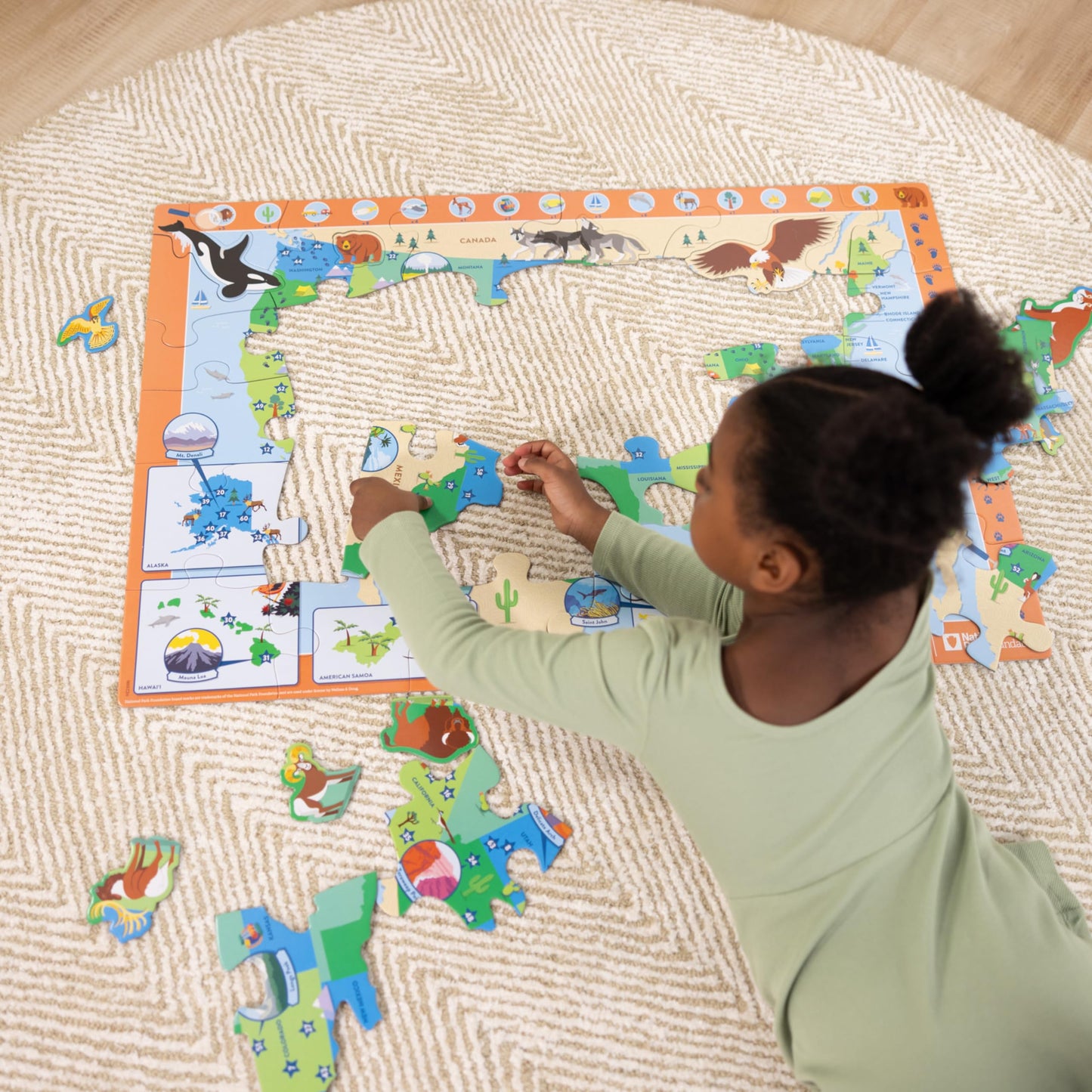 Melissa & Doug National Parks USA Map Floor Puzzle, 45 Jumbo Animal-Shaped Pieces with Search & Find Activities, Park & Animal ID Guide