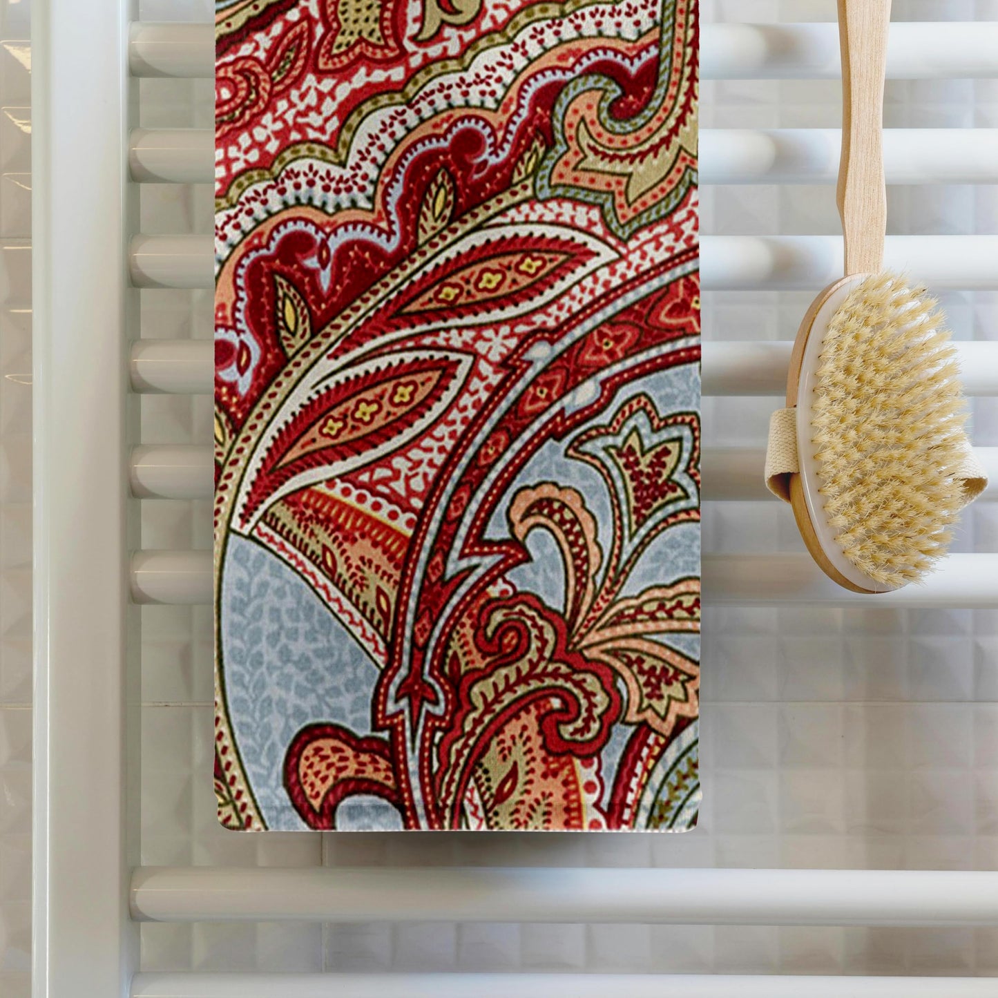 3D Rose TWL_60709_1 Retro Red n Blue Paisley Pattern, 15" x 22"